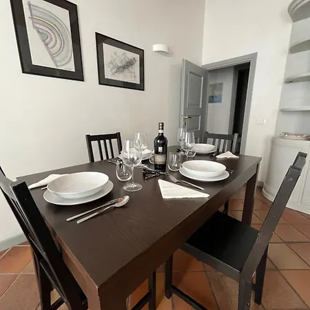 Trasteveremoroni Gem * Rome