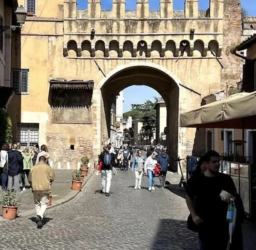 Trasteveremoroni Gem