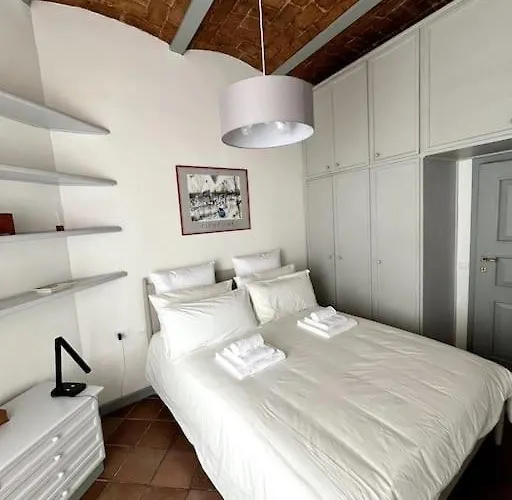 Trasteveremoroni Gem